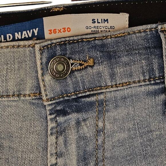 Old Navy Slim Jeans – Size 36x30 – Light Wash with Built-In Flex - Picture 3 of 5